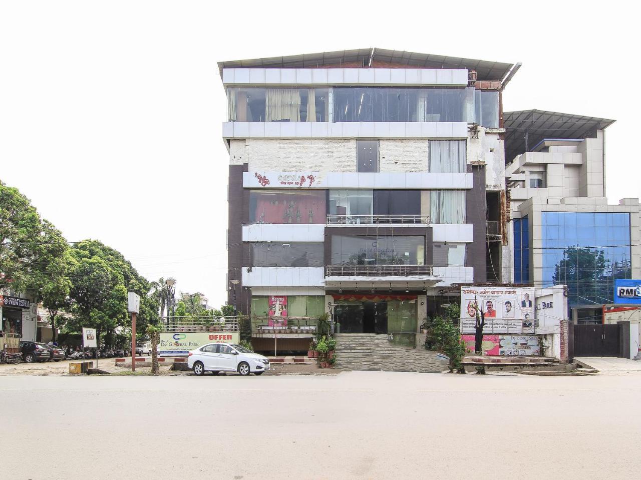 Oyo 3683 De Global Park Hotell Hasanganj Exteriör bild